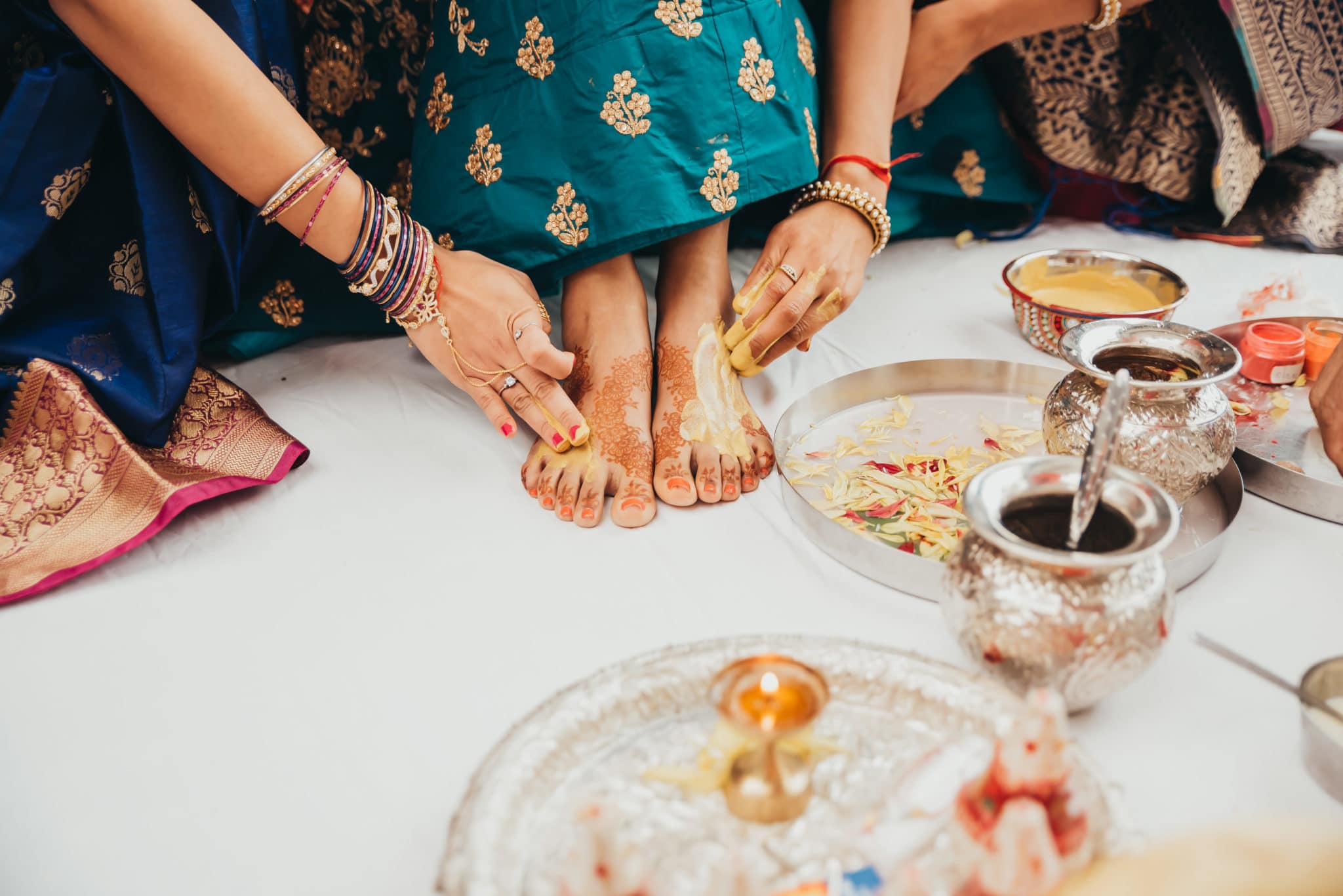 THE BEAUTY OF PAKISTANI WEDDINGS - THEIR RITUALS & TRADITIONS - Laam